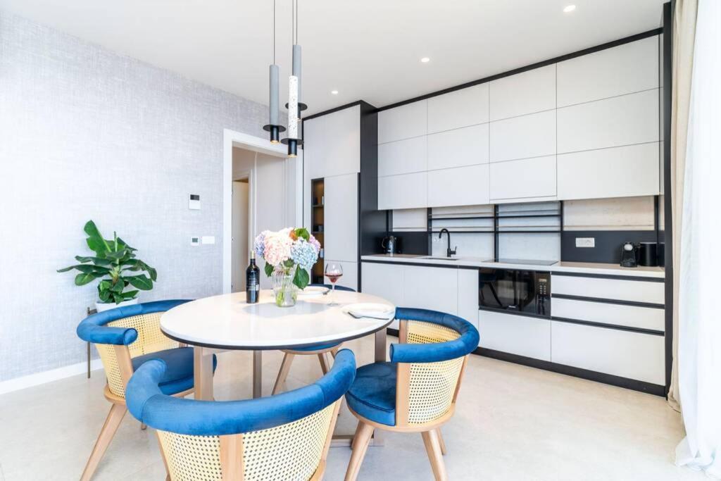 New&Luxury 5* With An Amazing View - Pure Apartment Dubrovnik Bagian luar foto