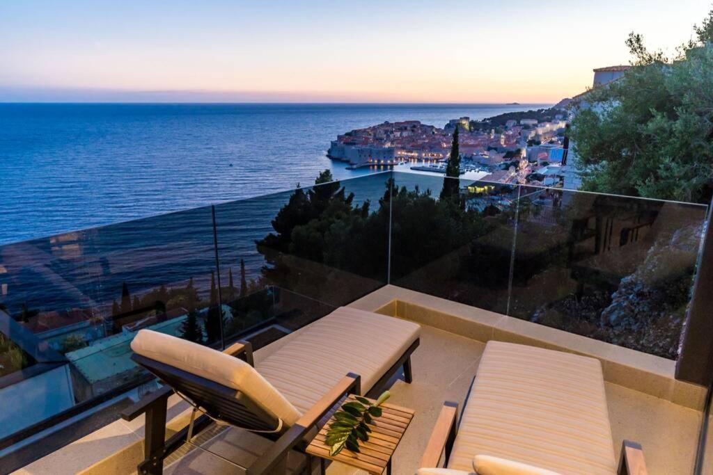 New&Luxury 5* With An Amazing View - Pure Apartment Dubrovnik Bagian luar foto